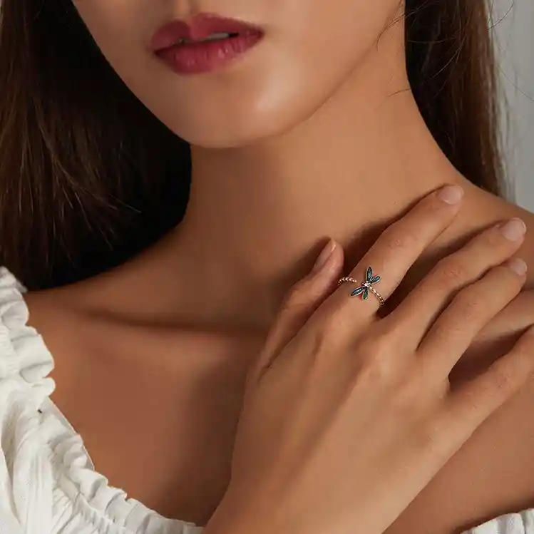 Anillo Ajustable Para Mujer Libélula Fabricado En Plata 925