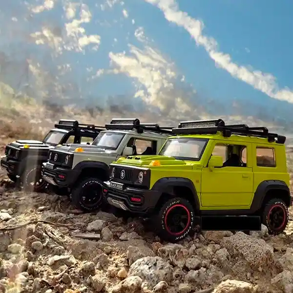 Suzuki Jimny Black Bison Escala 1:18