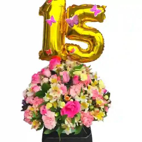 Arreglo Floral Quince Años