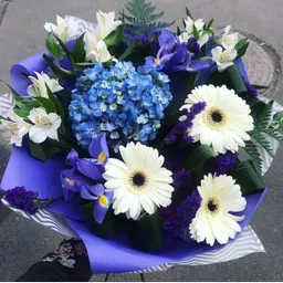 Bouquet Blue