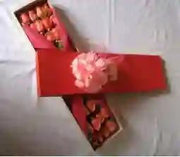 Caja De Rosas