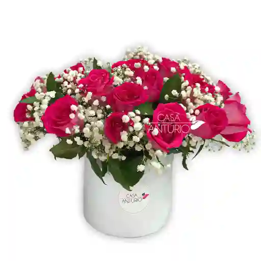 Caja Circuiar Blanca En Rosas Rosadas