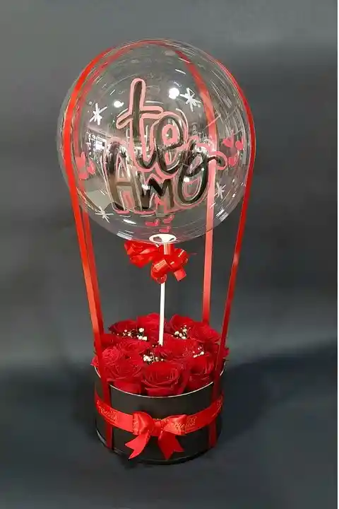 Cilindro Rosas Con Globo