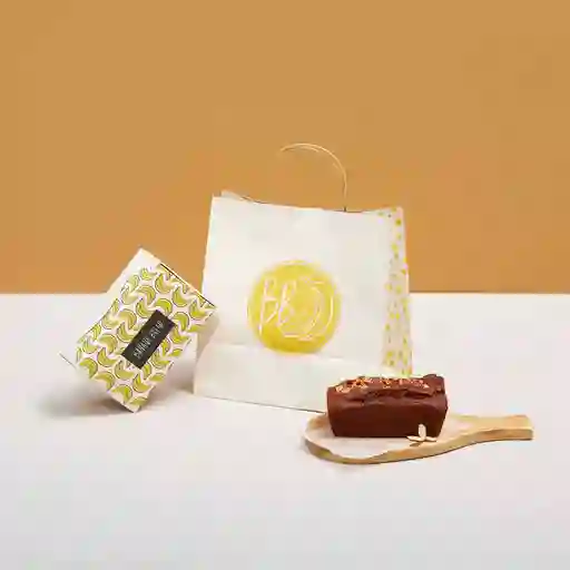 Almond Mini