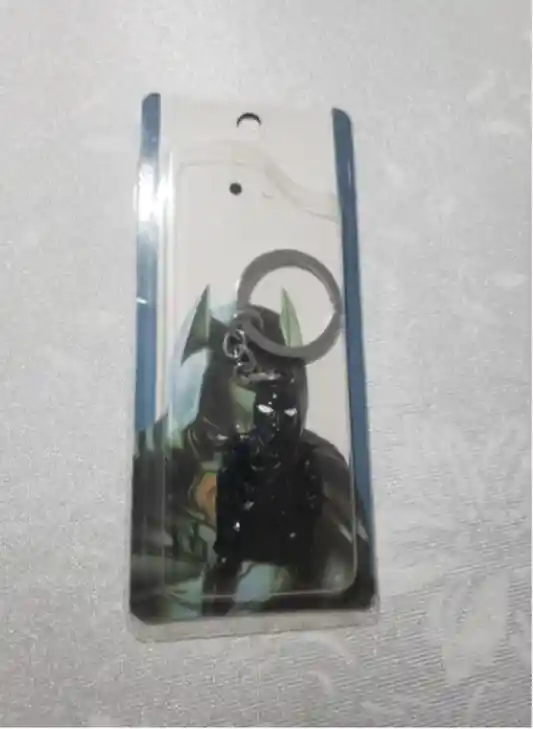 Llavero De Lujo Metalizado Batman Negro