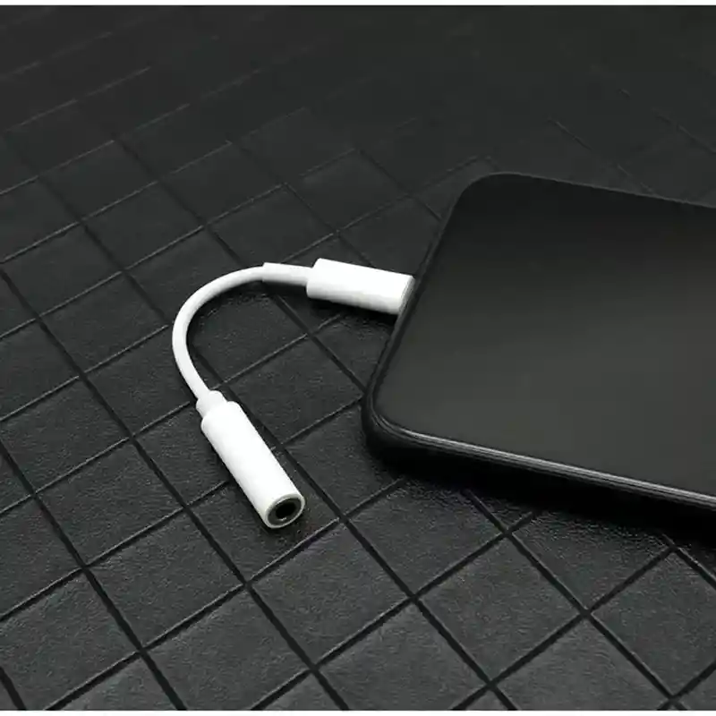 Adaptador De Cable Tipo C A Jack De 3.5
