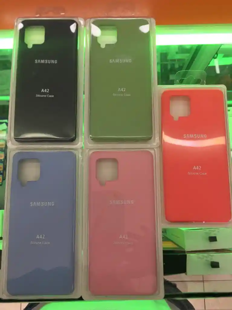 Samsung Estuche Silicon Casea42
