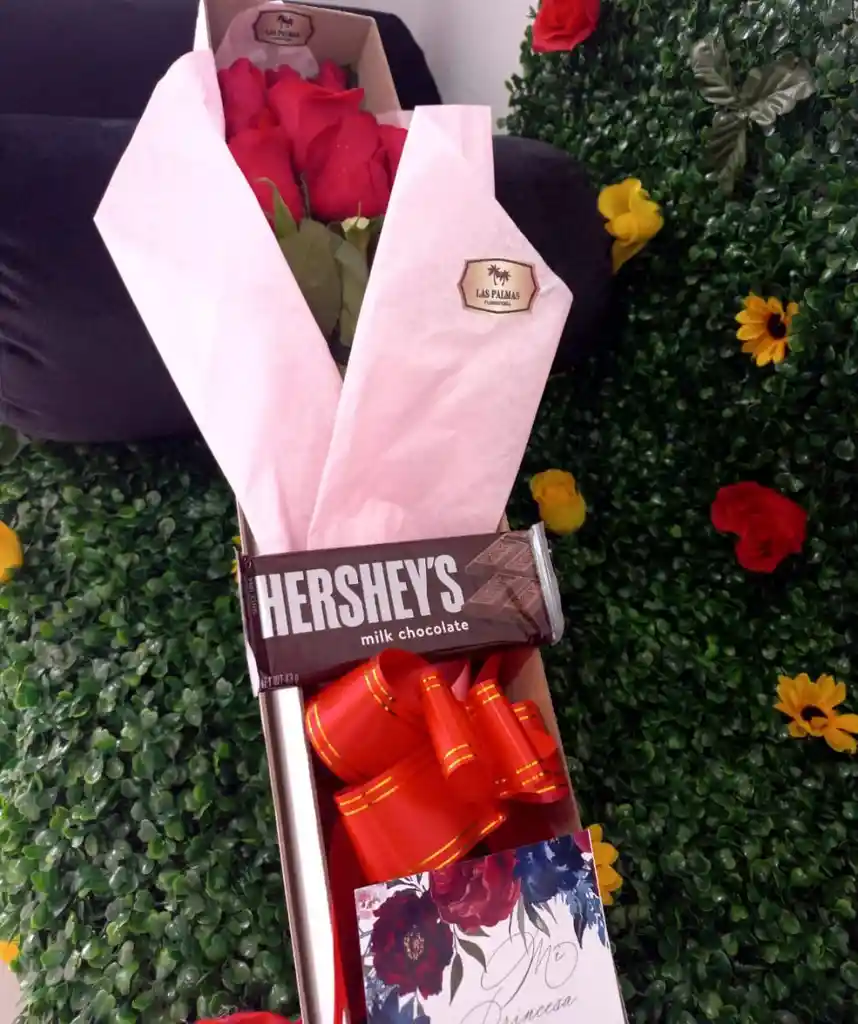 Caja De Rosas Con Hershey´s