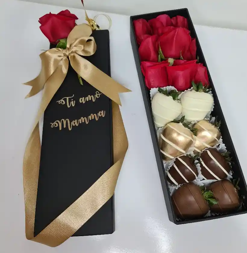 Caja De Lujo Paris Con Rosas Y Fresas Con Chocolate