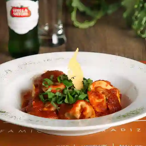 Raviolis O Ñoquis Napolitana