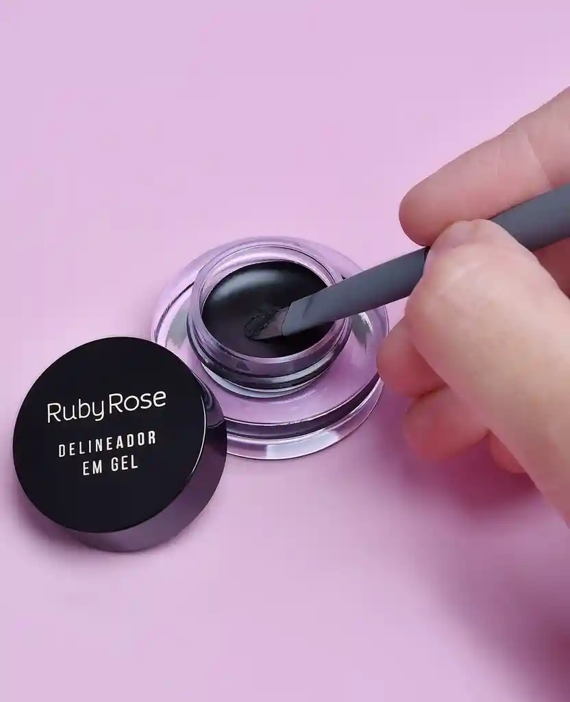  Delineador En Gel  RUBY ROSE  