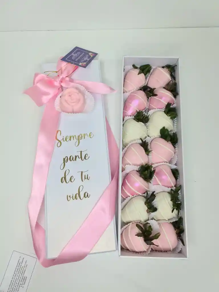 Caja De Lujo Con Fresas 12 0 14 Unidades