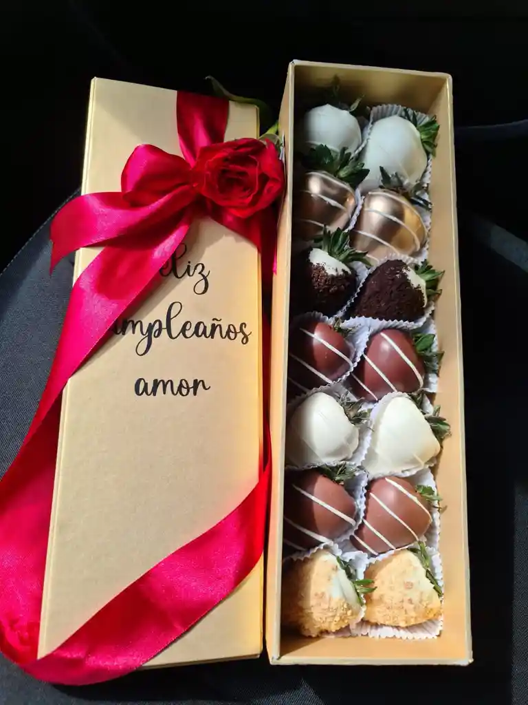 Caja De Lujo Con Fresas 12 0 14 Unidades
