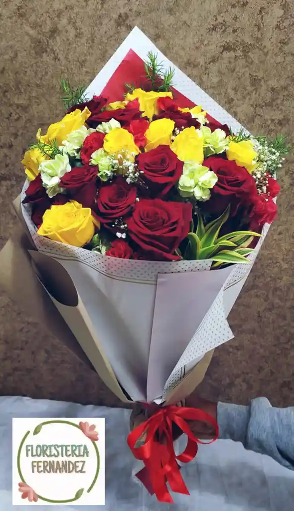 Bouquet De Rosas Amarillas Y Rojas