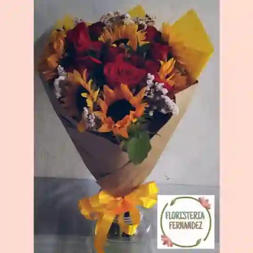 Bouquet De Rosas Y Girasoles