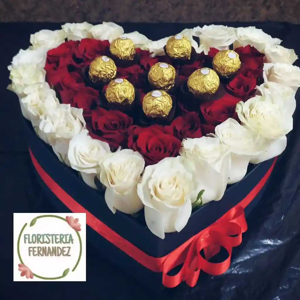 Corazon Con Chocolates.