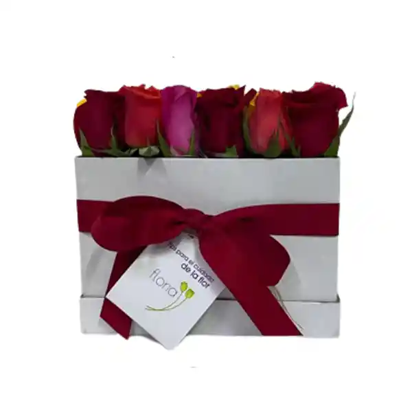 Flores Y Rosas : 30 Rosas Surtidas En Caja