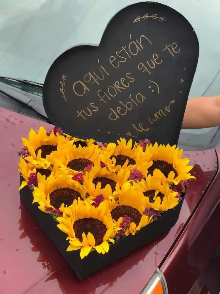 Rosas Y Girasoles Feliz Cumpleaños O Aniversario Feliz Dia