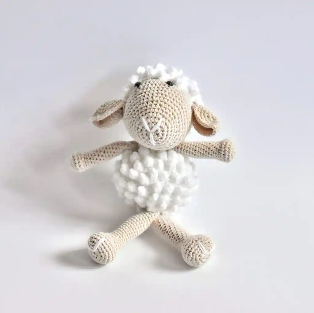 Oveja En Amigurumi