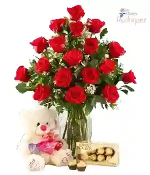 Rosas Con Peluche Y Chocolate