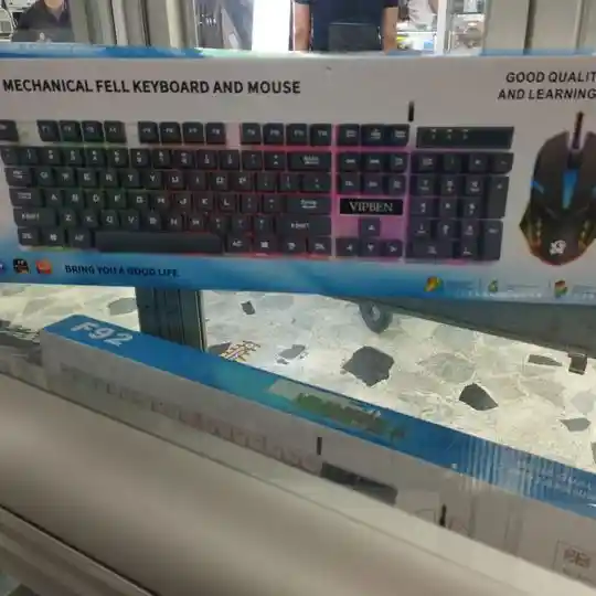 Combo Gamer F92 / Teclado Y Mouse Con Luces Multicolor / Usb