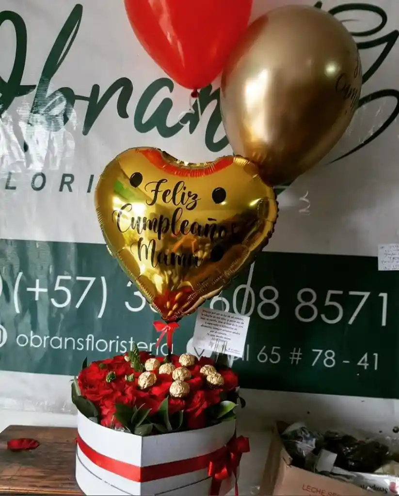 Caja De Rosas En Forma De Corazón X 30und