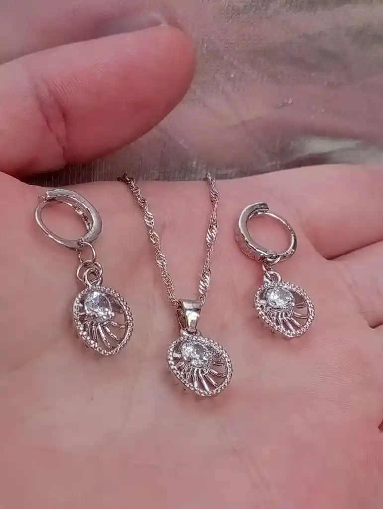 Juego Joyeria De Plata 925, Aretes Con Cadena Y Dije, (jdp249)