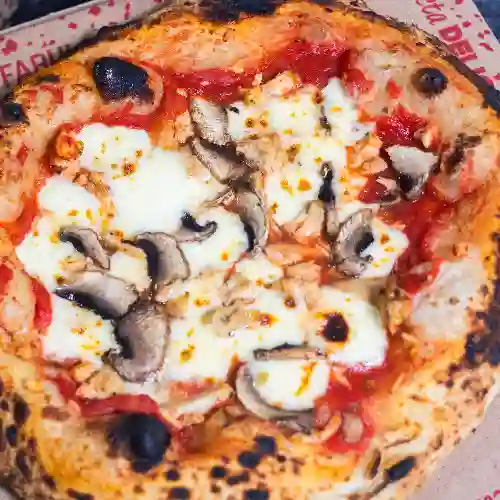 Pizza de Pollo con Champiñones