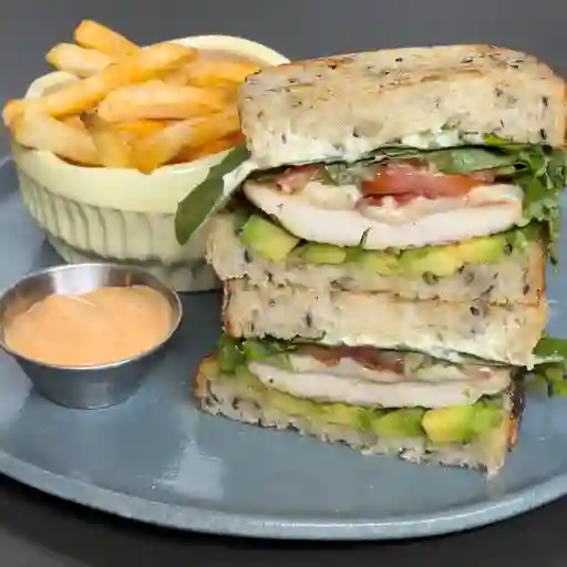 Combo apilado club