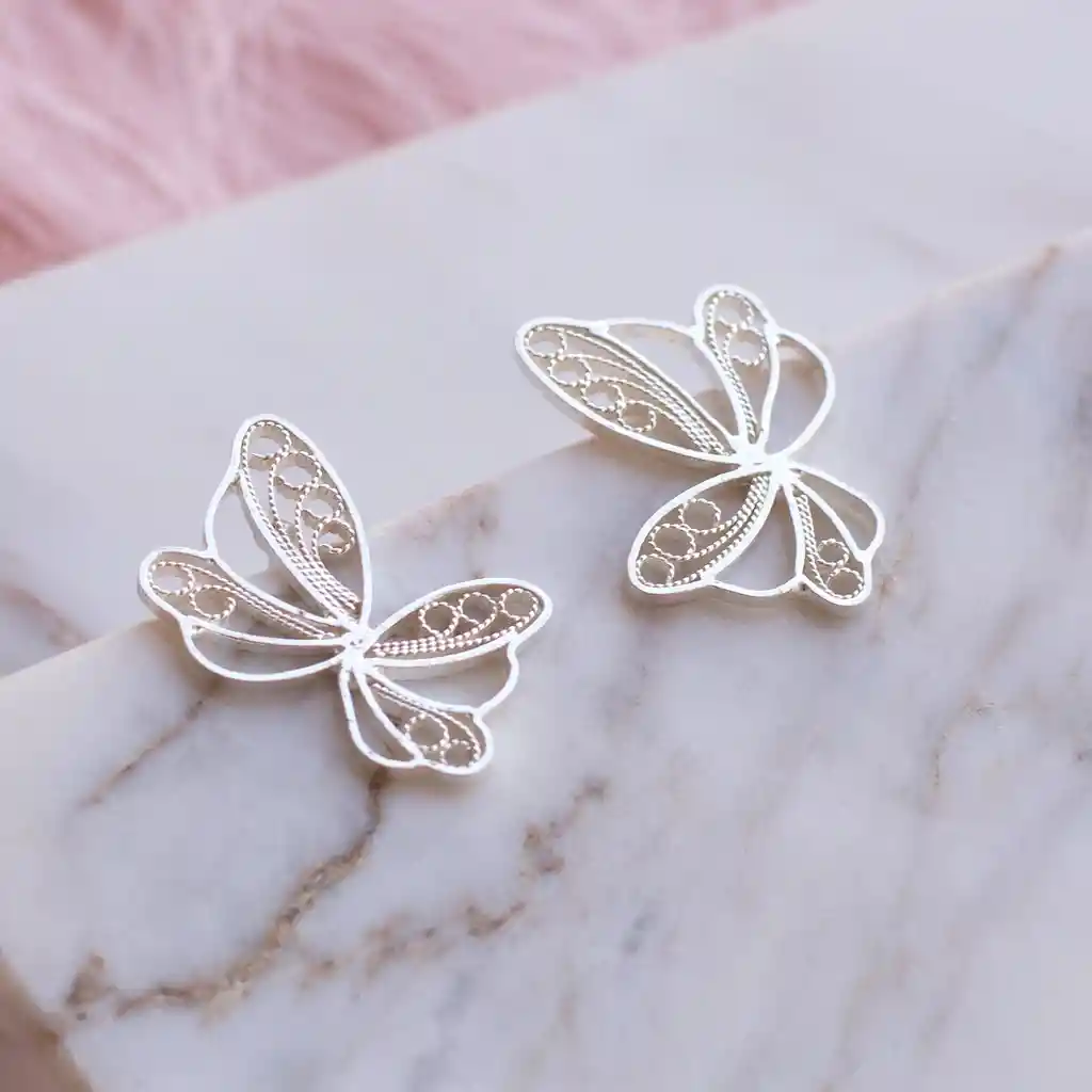 Aretes Topos Saty Mariposa En Filigrana Plateados