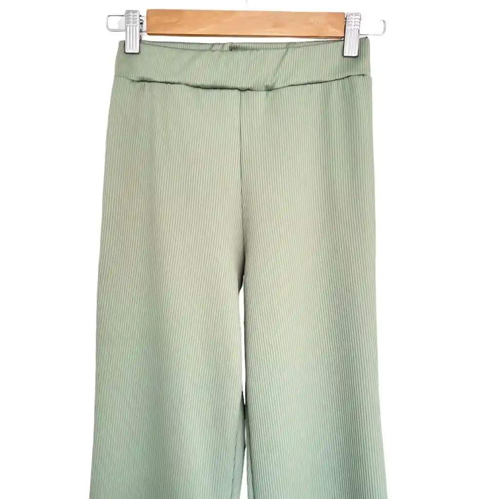 Pantalón Acampanado Verde