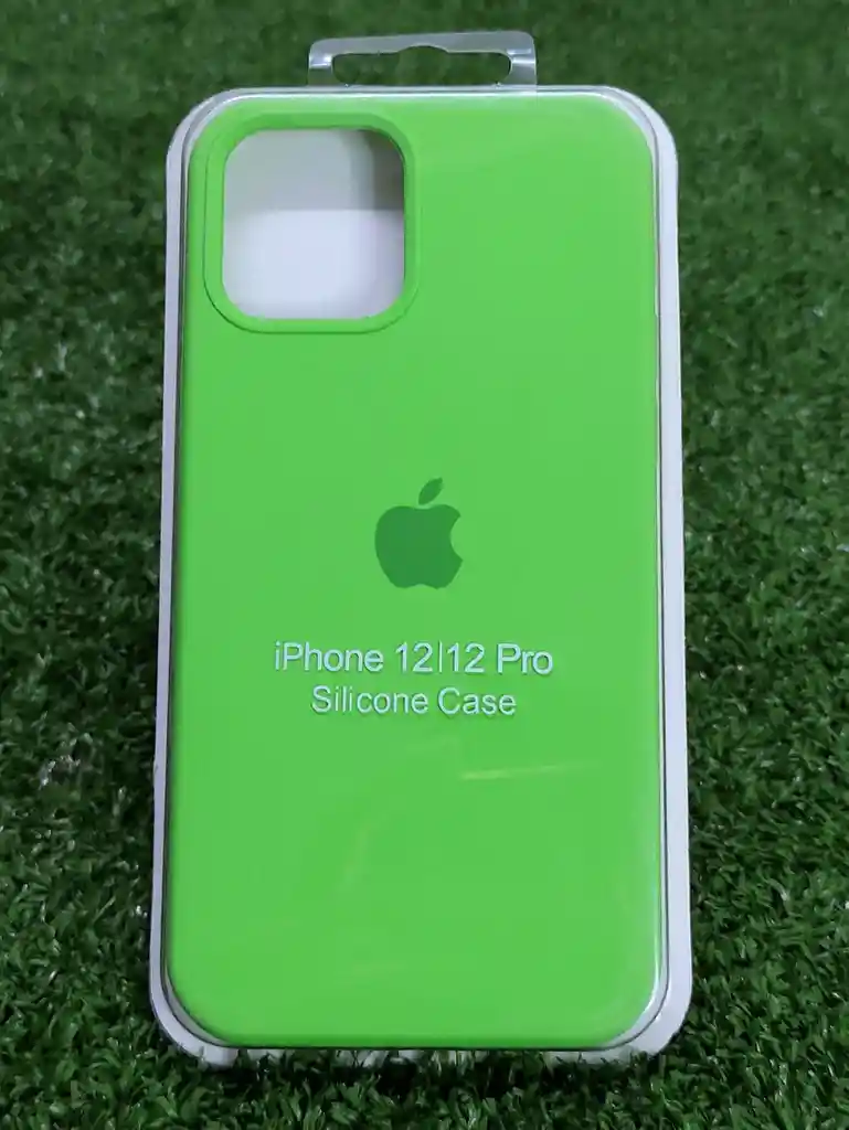 Iphone 12 Forro Protector| Silicone Case | Verde | Iphone | Carcasa | Funda | Anti Humedad