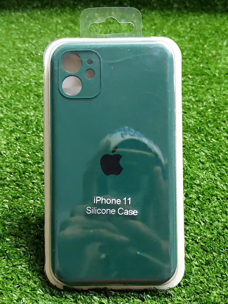 Iphone 11 | Forro Protector| Silicone Case | Verde Esmeralda | Iphone | Carcasa | Funda | Anti Humedad