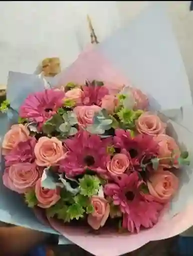 Bouquet Rosado