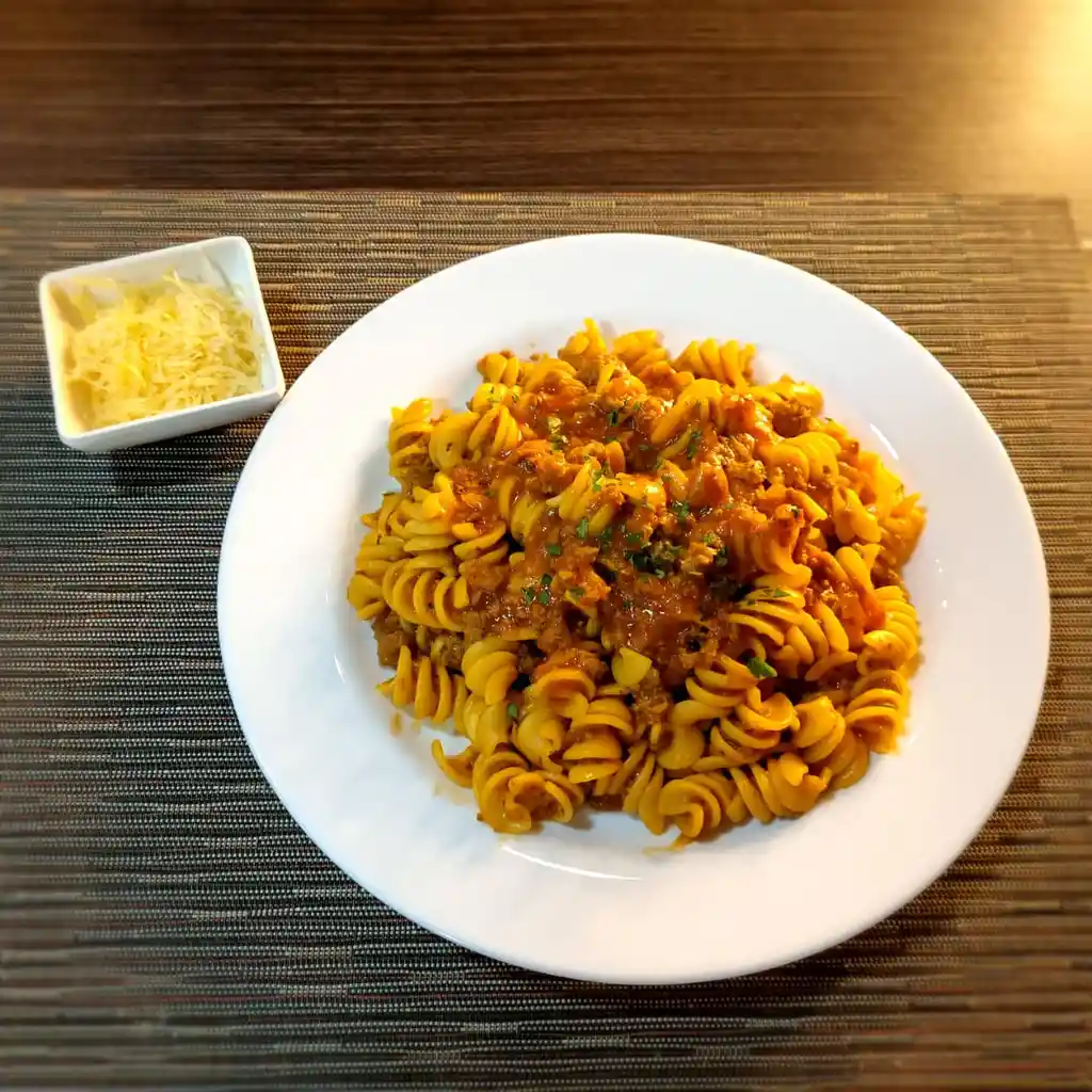 Fusilli Bolognesa