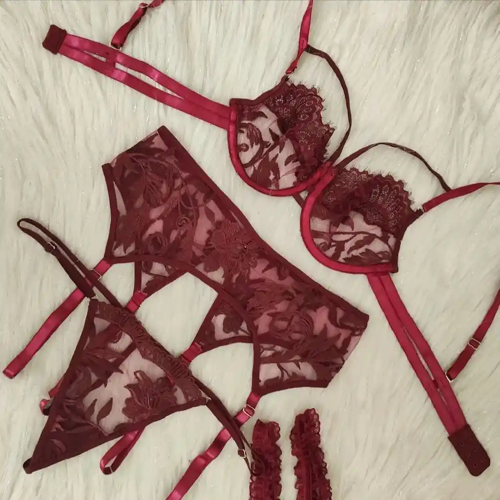 Conjunto Olivia Color Vino Tinto Talla L