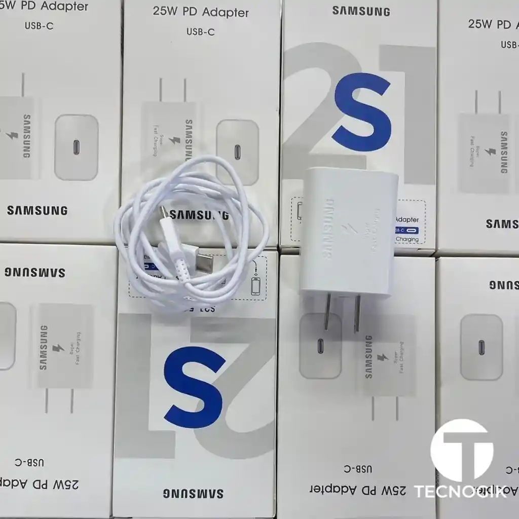 Samsung Cargador + Cabletipo C - 25W - Blanco