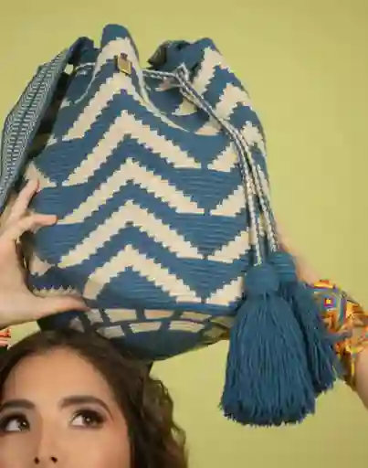 Mochila Wayuu Grande De Diseño Mgd011