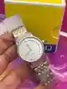 Reloj Q&q Para Dama Clásico Metalico