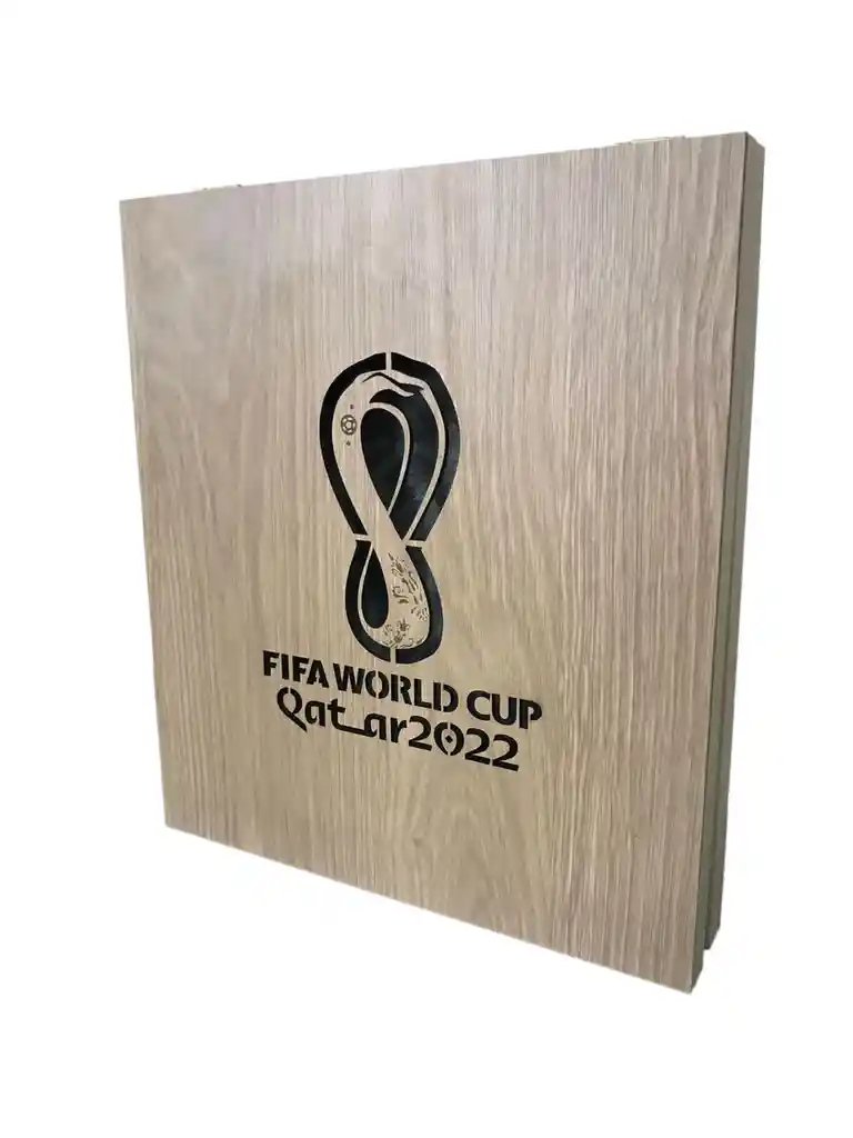 Caja Edicion Especial En Madera Para Album Panini Mundial Qatar 2022