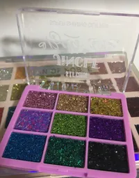 Glitter En Sombras - Jingle Pequeña