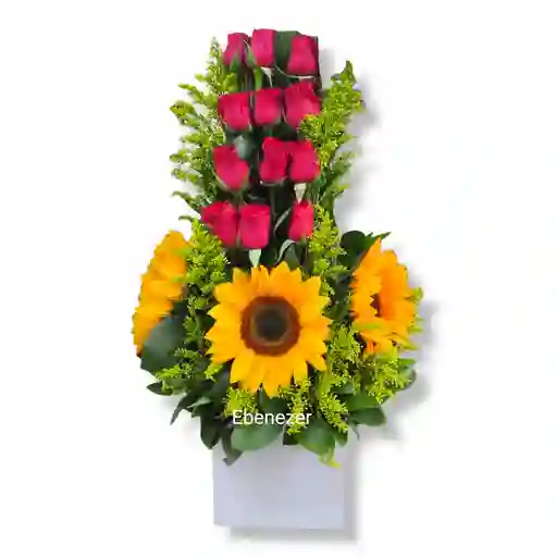 Arreglo Floral Con Girasoles Y Rosas