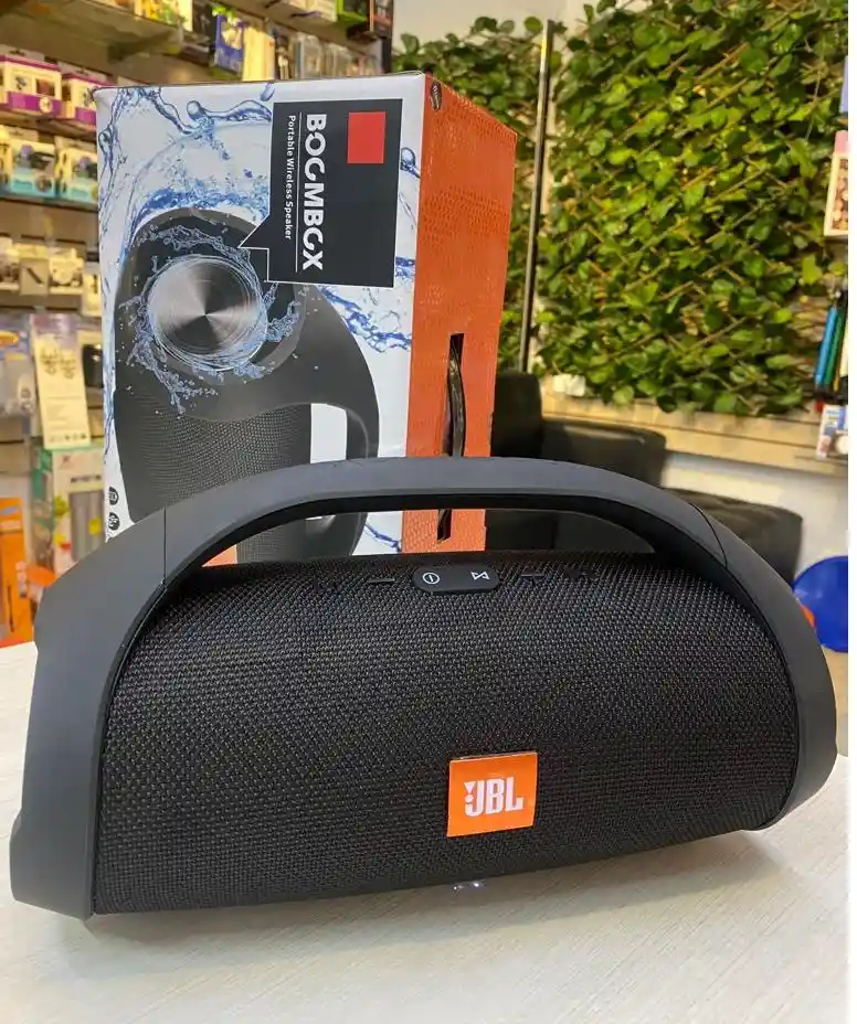 Parlante Jbl Boombox 2 Portatíl Generico A Prueba De Salpicaduras De Agua Dimensiones 30 X 18 Cm