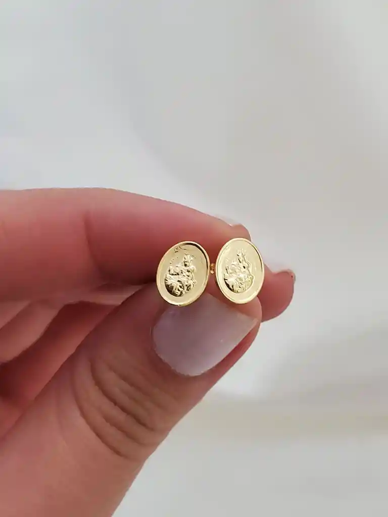 A Mini Virgen Del Carmen