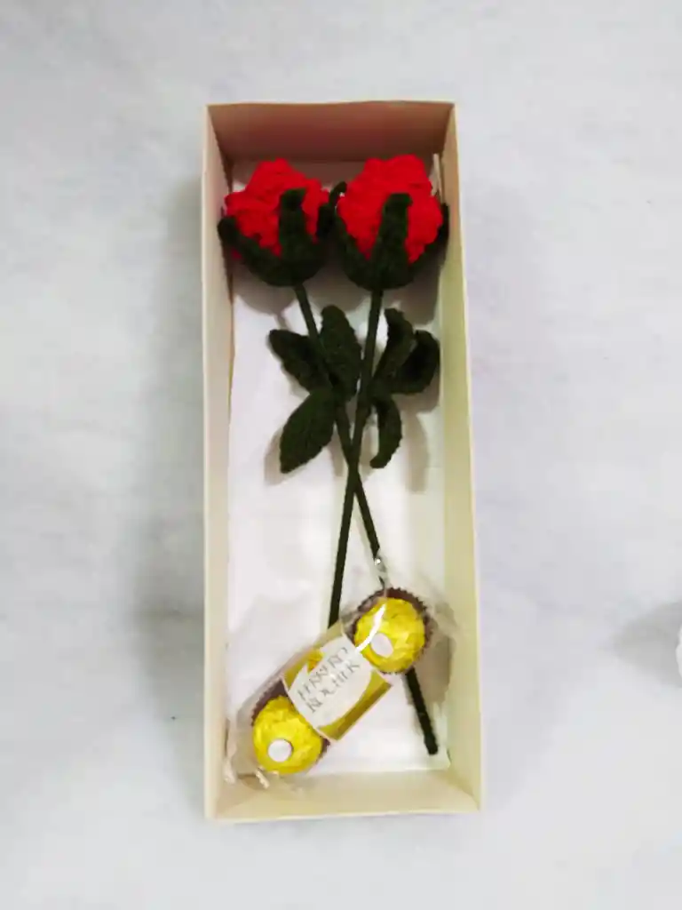 2 Rosas + Ferrero X3