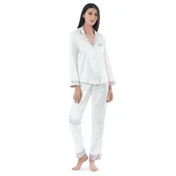 Pijama Satin Crema Detalle Floral - Talla Xl