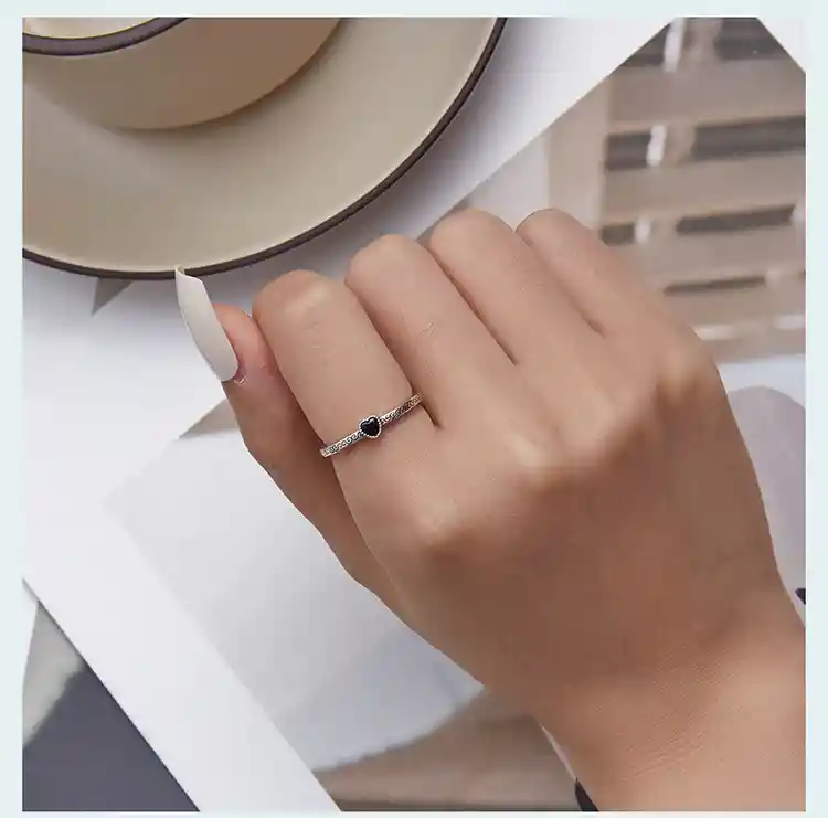 Anillo Ajustable Para Mujer Vintage Corazón En Plata 925