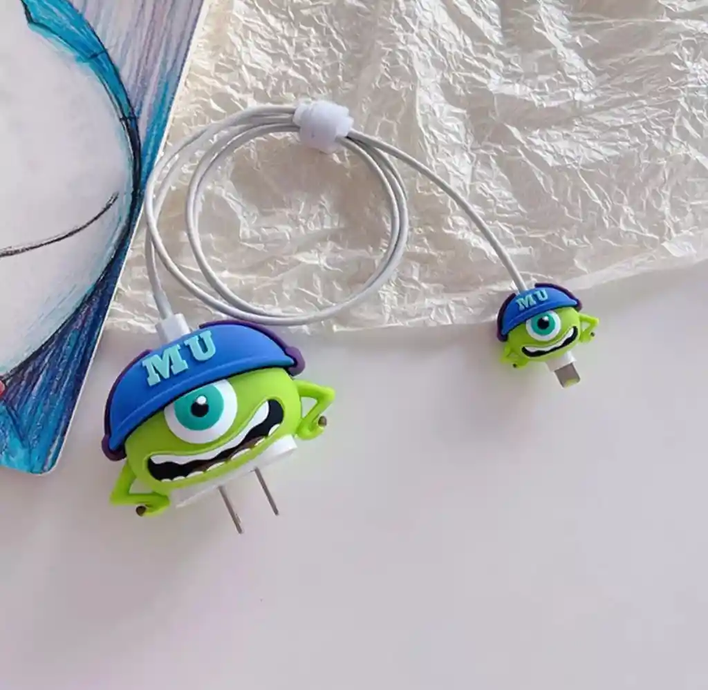 Kit Protector Para Cargador Y Cable Mike Wazowski