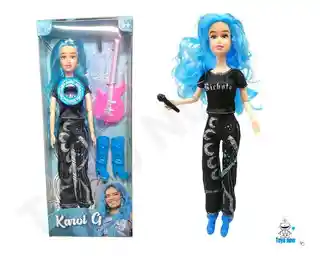 Barbie Karolg Pequena