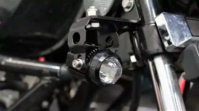 Exploradoras Mini Duotono 2000 Lumens C/u